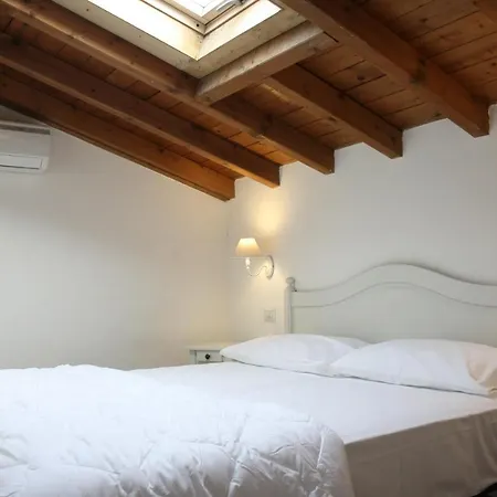 Bed & Breakfast Cascina Volta